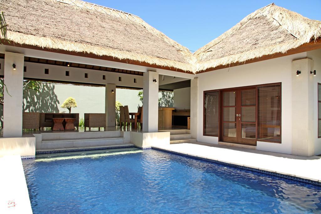 Casa Benita By Bracha Villas Management Seminyak  Exterior photo